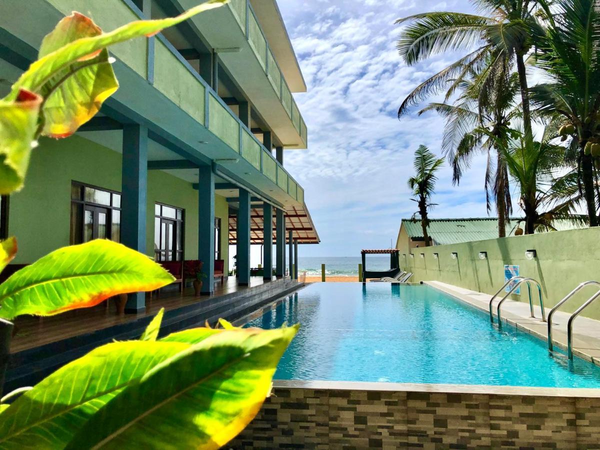 Serenade Beach Hotel Hikkaduwa Exterior photo